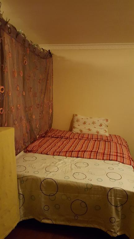 Cherry House & Self Catering Leeds (West Yorkshire) Ngoại thất bức ảnh