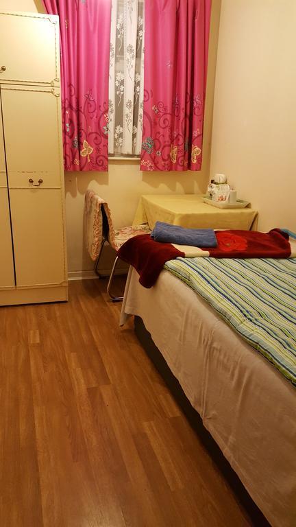 Cherry House & Self Catering Leeds (West Yorkshire) Ngoại thất bức ảnh